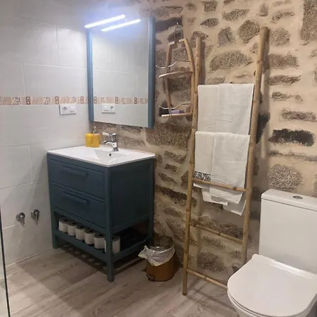 Carballo Alenza,2 * Castro Caldelas